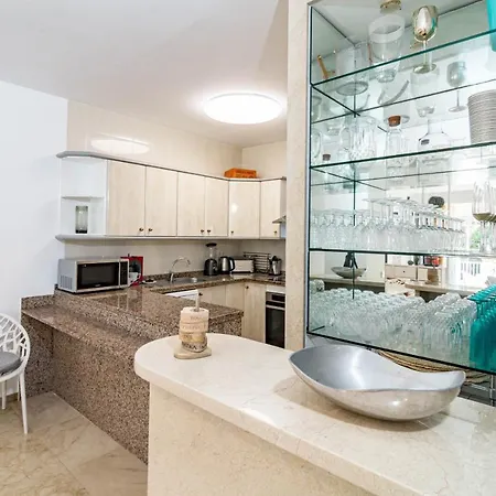 Holiday home Cozy 2 Bedroom Corner In Puerto Banus With A Stunning Terrace Marbella