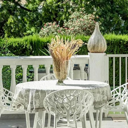 Cozy 2 Bedroom Corner In Puerto Banus With A Stunning Terrace Holiday home Marbella