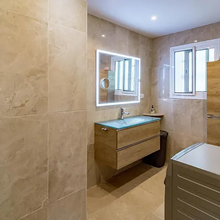 Holiday home Cozy 2 Bedroom Corner In Puerto Banus With A Stunning Terrace Marbella