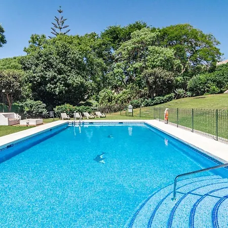 Cozy 2 Bedroom Corner In Puerto Banus With A Stunning Terrace * Marbella
