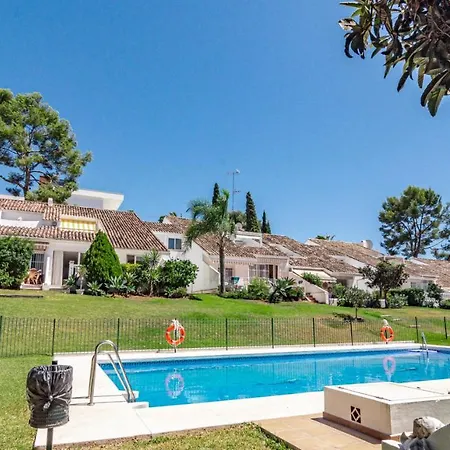 Cozy 2 Bedroom Corner In Puerto Banus With A Stunning Terrace Holiday home